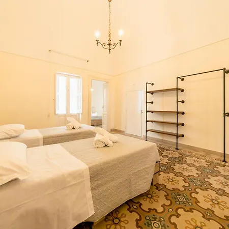 Domus Mea * Monopoli